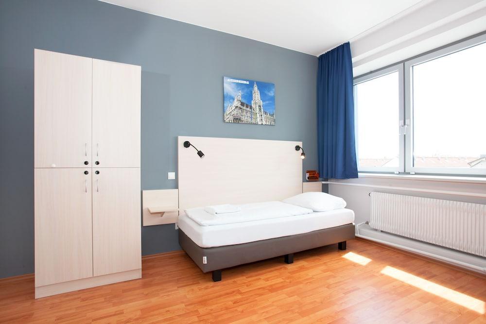 A&o Laim 2* Munich