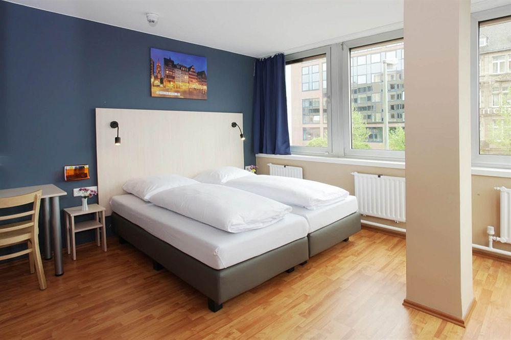 A&o Laim Hotel 2*
